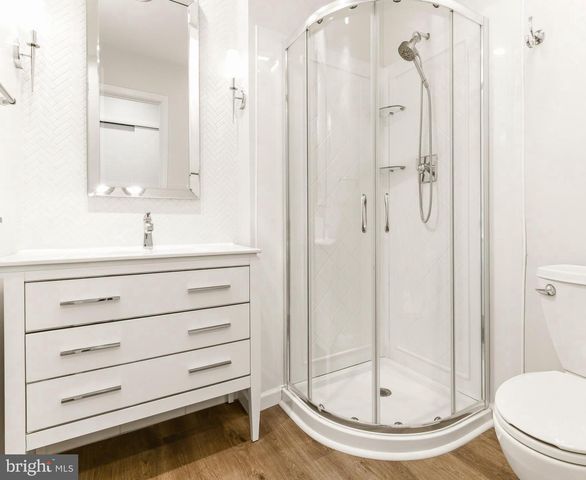 102 KINGS CROFT, Cherry Hill, NJ 08034