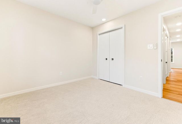 102 KINGS CROFT, Cherry Hill, NJ 08034