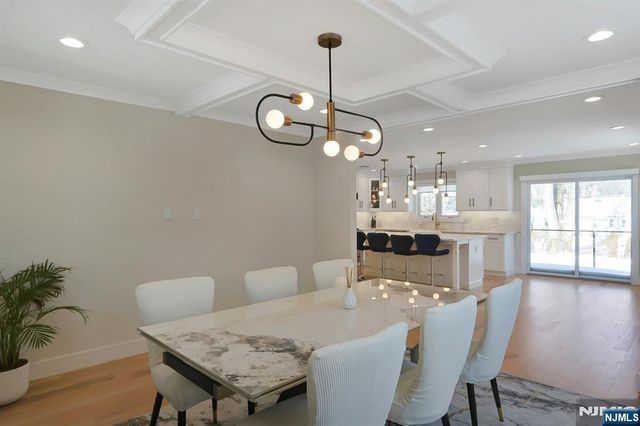 676 Ridgewood Road, Oradell, NJ 07649