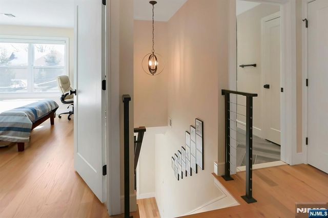 676 Ridgewood Road, Oradell, NJ 07649