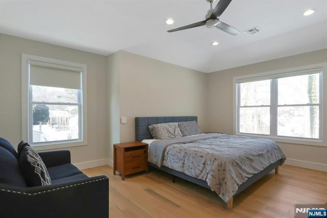 676 Ridgewood Road, Oradell, NJ 07649