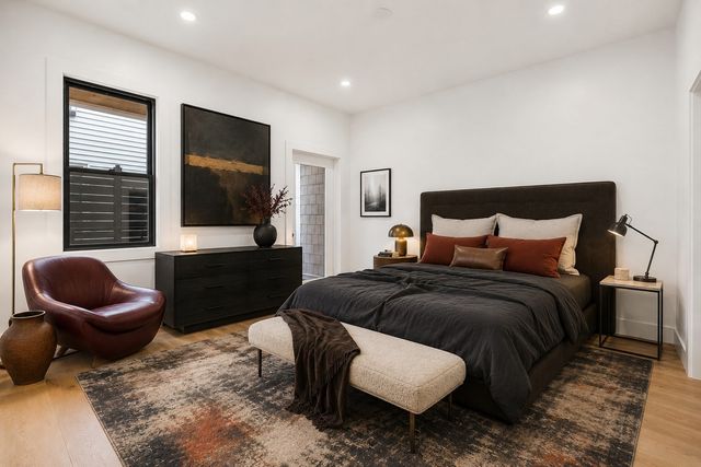 47 Condor St 202, Boston, MA 02128