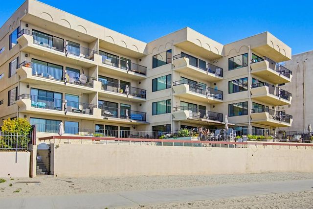 1235 Parker Place 2H, San Diego, CA 92109