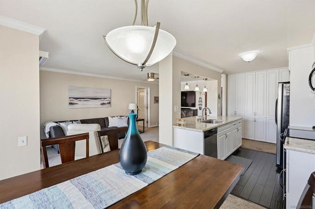 1235 Parker Place 2H, San Diego, CA 92109