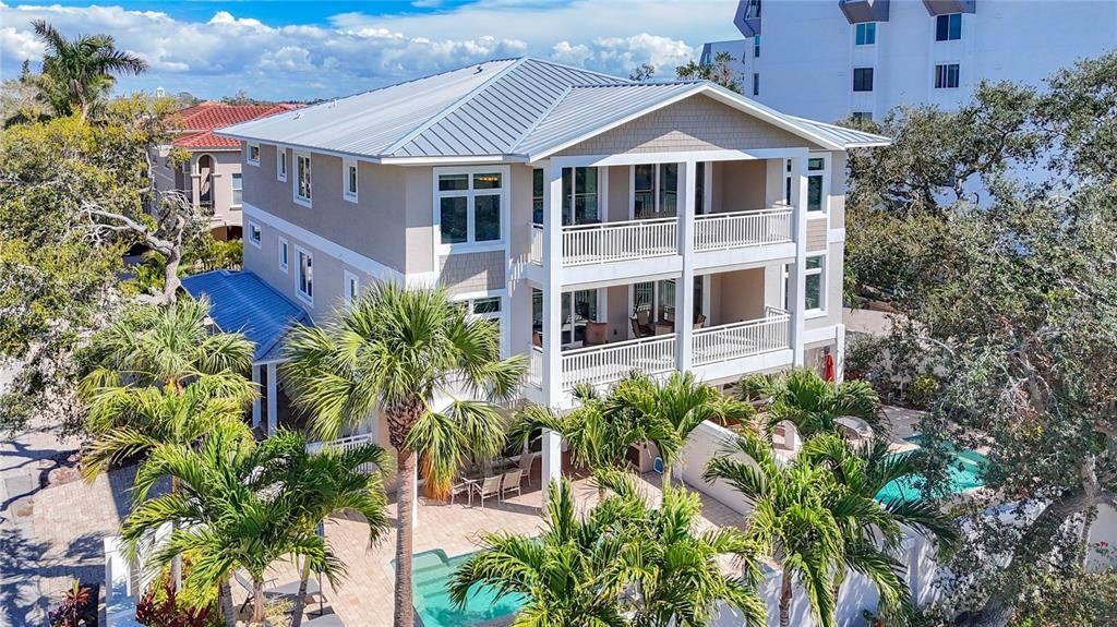 1204 DERBY LANE, Sarasota, FL 34242