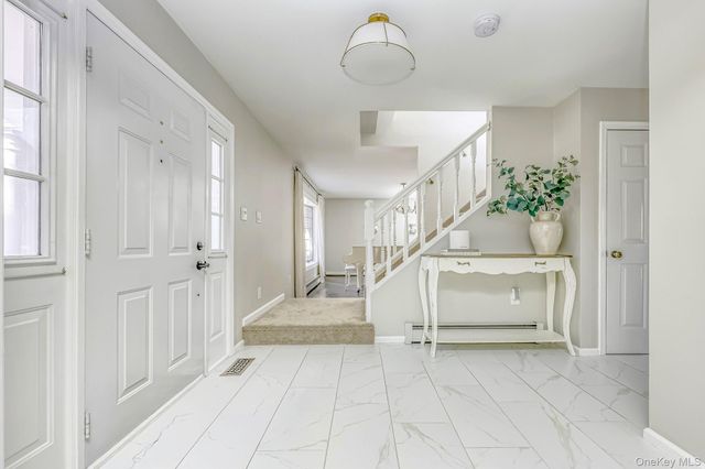 4 Kings Gate Road, Suffern, NY 10901