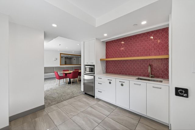 121 Washington Avenue S 1010, Minneapolis, MN 55401