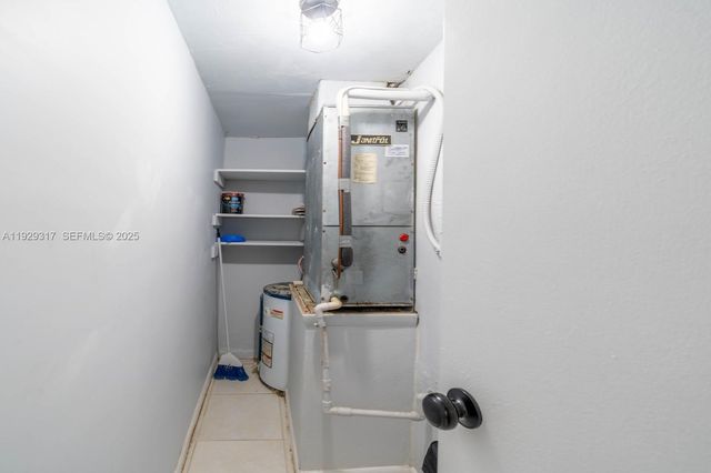 1400 NE 57th St 205, Fort Lauderdale, FL 33334