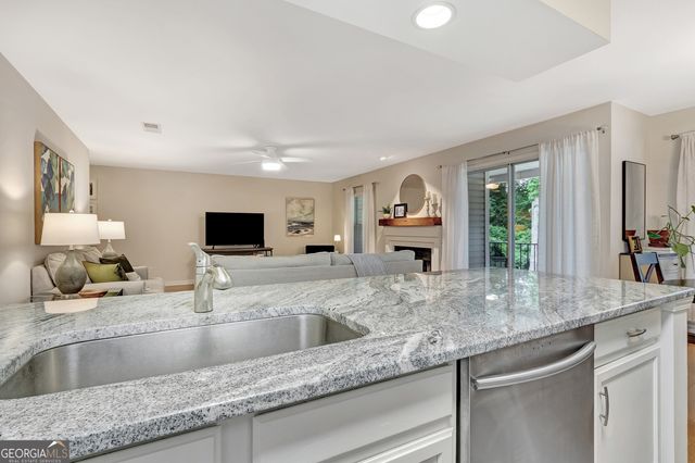 1906 Ridgefield Drive, Peachtree City, GA 30269