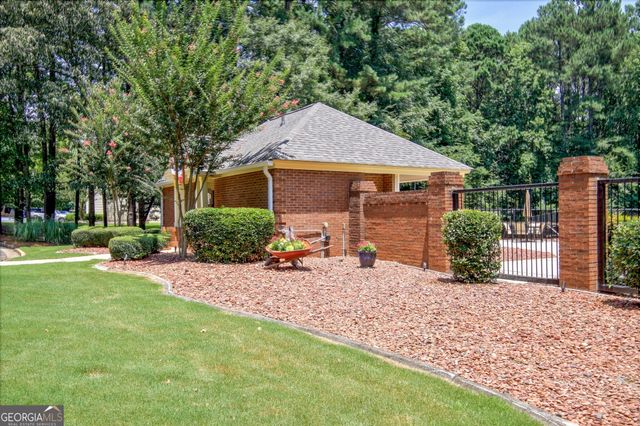 1906 Ridgefield Drive, Peachtree City, GA 30269