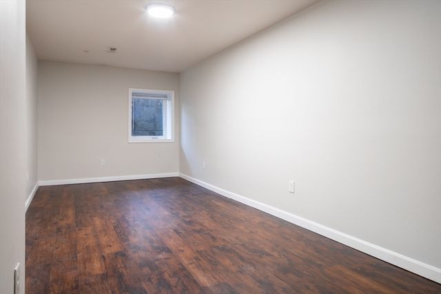 45 Chelsea St. 1, Boston, MA 02128