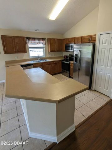 2887 Doe Run Trail, Orange City, FL 32763