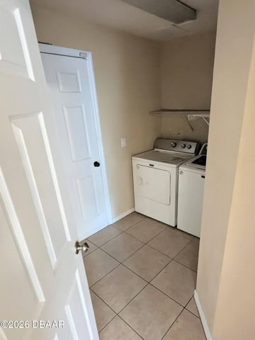 2887 Doe Run Trail, Orange City, FL 32763