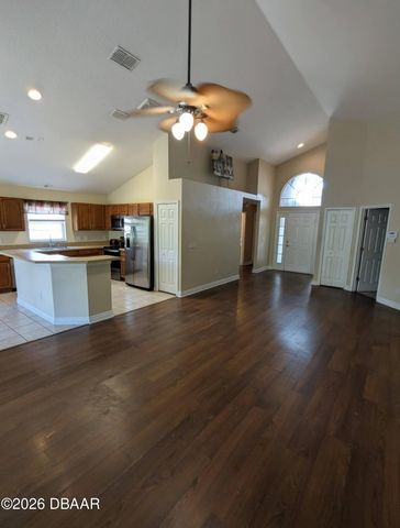 2887 Doe Run Trail, Orange City, FL 32763