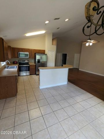 2887 Doe Run Trail, Orange City, FL 32763