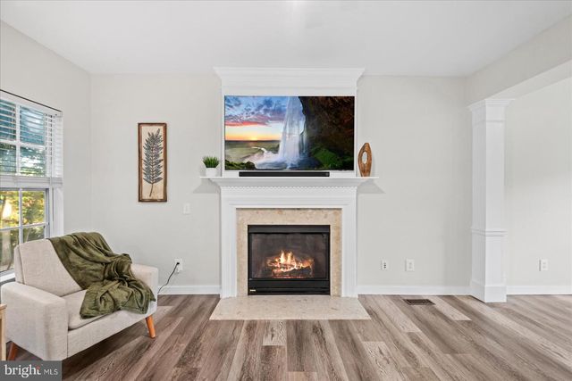 15000 SLIPPERY ELM CT, Woodbridge, VA 22193