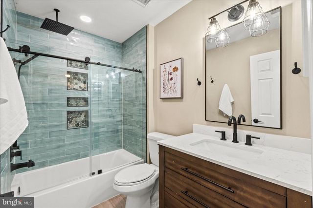 15000 SLIPPERY ELM CT, Woodbridge, VA 22193