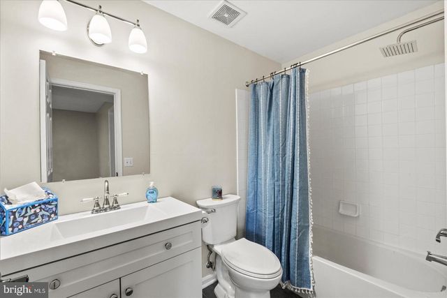 15000 SLIPPERY ELM CT, Woodbridge, VA 22193