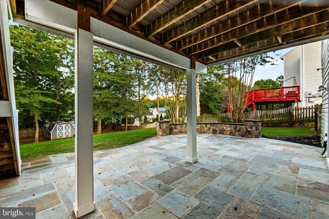 15000 SLIPPERY ELM CT, Woodbridge, VA 22193