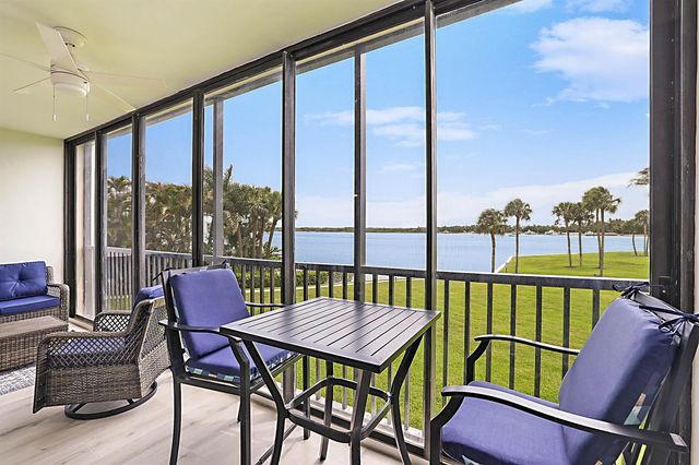 300 Intracoastal Place 203, Jupiter, FL 33469