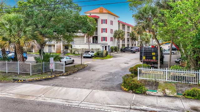 3000 NW 48th Ter 126, Lauderdale Lakes, FL 33313
