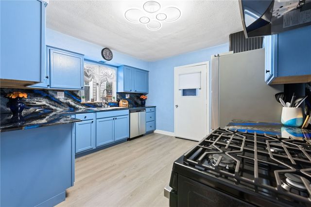 1131 Irwin Street, Aliquippa, PA 15001