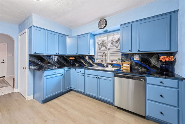 1131 Irwin Street, Aliquippa, PA 15001