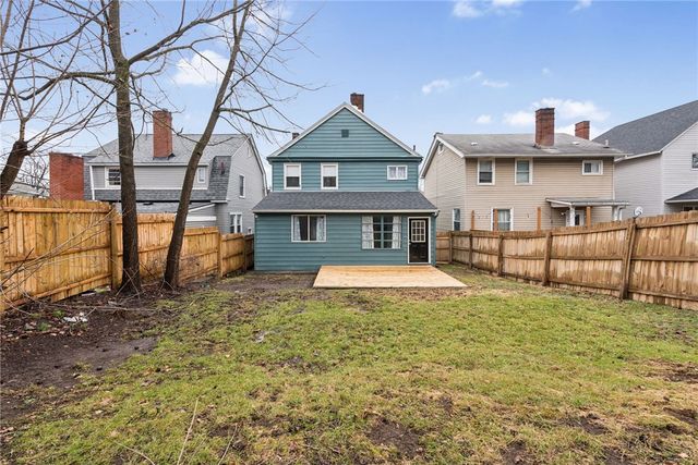 1131 Irwin Street, Aliquippa, PA 15001