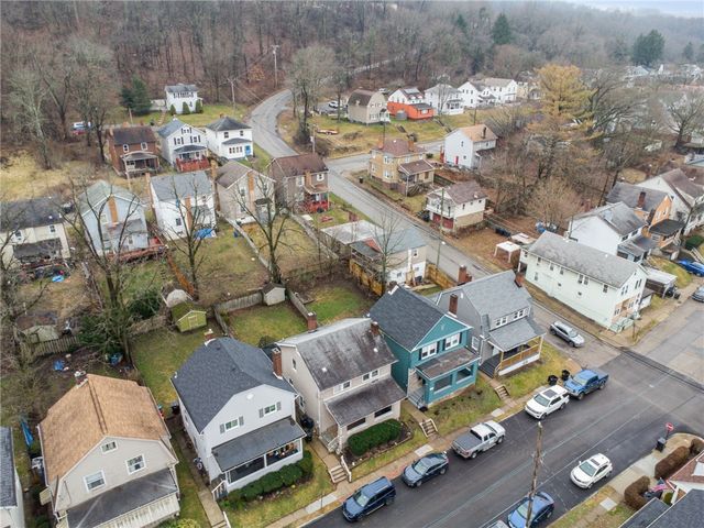 1131 Irwin Street, Aliquippa, PA 15001