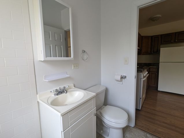 2600 N Kimball Avenue 205, Chicago, IL 60647