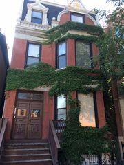 2337 N Bosworth Avenue 1, Chicago, IL 60614