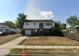301 Coventry Road N, West Hempstead, NY 11552