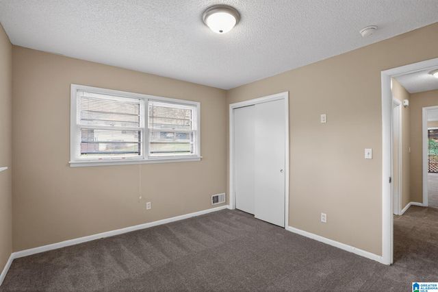 2633 1ST STREET NE, Center Point, AL 35215