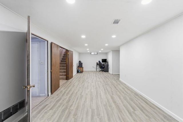 3043 S Custer Ave, Wichita, KS 67217