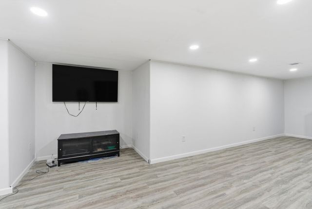 3043 S Custer Ave, Wichita, KS 67217