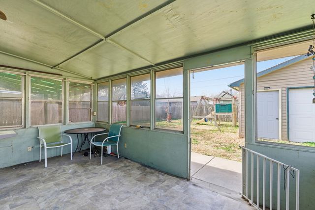 3043 S Custer Ave, Wichita, KS 67217