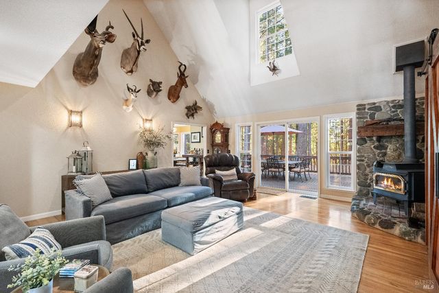 5701 Ridgewood Rd, Willits, CA 95490