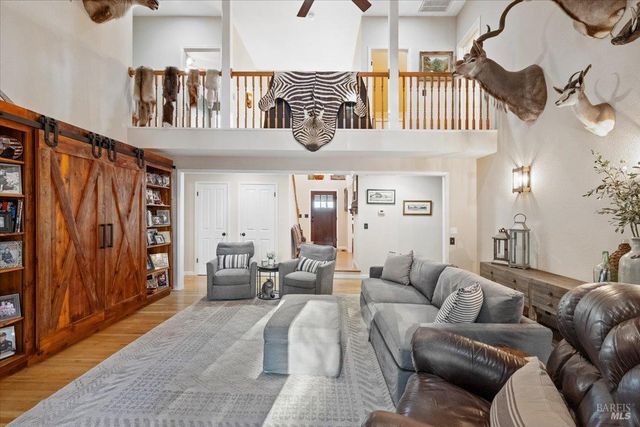 5701 Ridgewood Rd, Willits, CA 95490