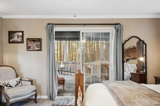 5701 Ridgewood Rd, Willits, CA 95490