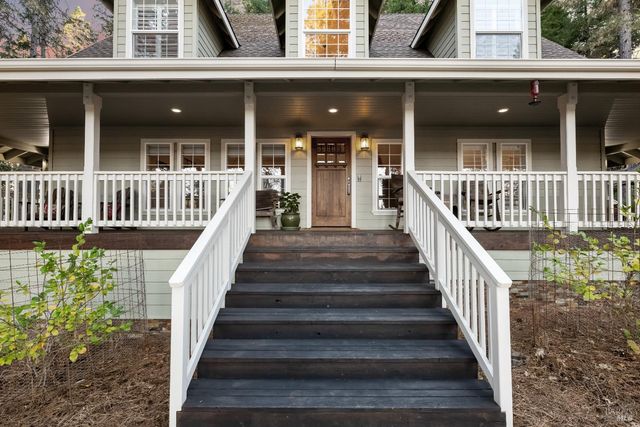 5701 Ridgewood Rd, Willits, CA 95490