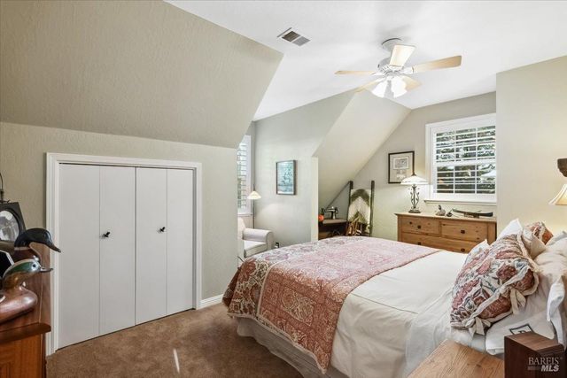 5701 Ridgewood Rd, Willits, CA 95490