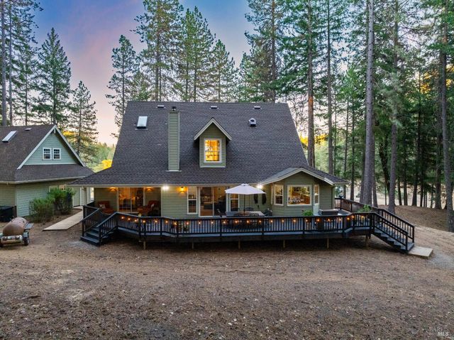 5701 Ridgewood Rd, Willits, CA 95490