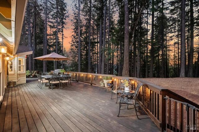 5701 Ridgewood Rd, Willits, CA 95490