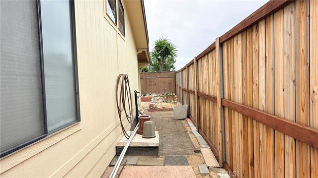 3420 Bent Tree Drive, Santa Maria, CA 93455