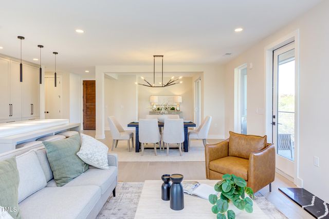 620 N Roxboro Street 43, Durham, NC 27701