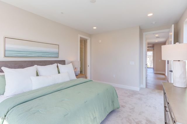 620 N Roxboro Street 43, Durham, NC 27701