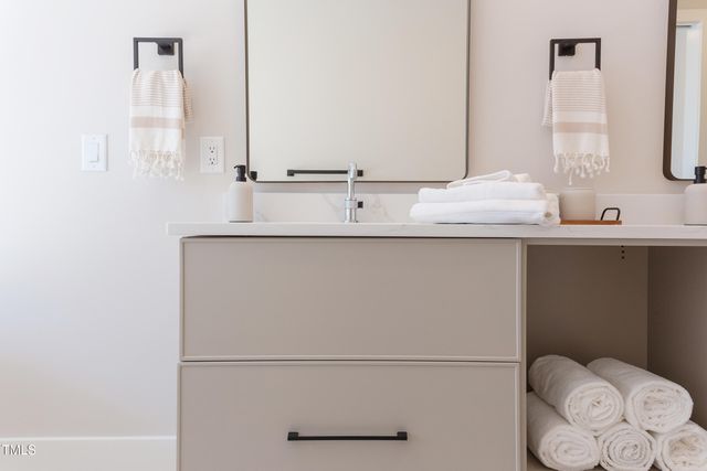 620 N Roxboro Street 43, Durham, NC 27701