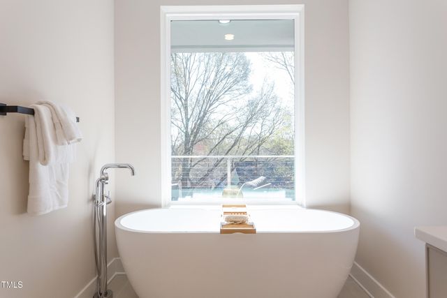 620 N Roxboro Street 43, Durham, NC 27701