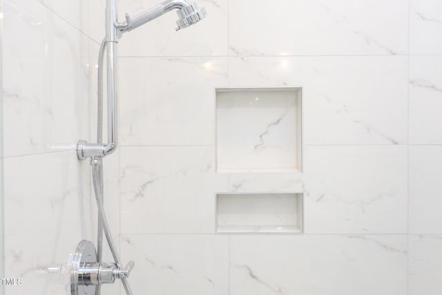 620 N Roxboro Street 43, Durham, NC 27701