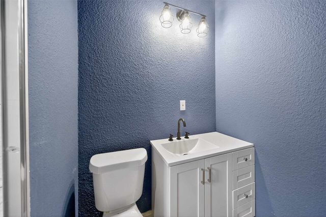 469 Holly Glen, Murchison, TX 75778